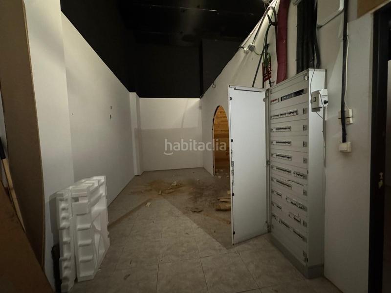 Foto c27d24ca-d936-4b1b-ad0d-87ca82741f22. Alquiler local comercial  exclusivo en la mejor ubicación de gandía en Gandia