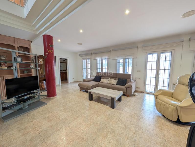 Foto 5ce39b64-76b6-4296-98c3-c9686fa24d56. Chalet with heating parking in Park Nord - Casona Gandia