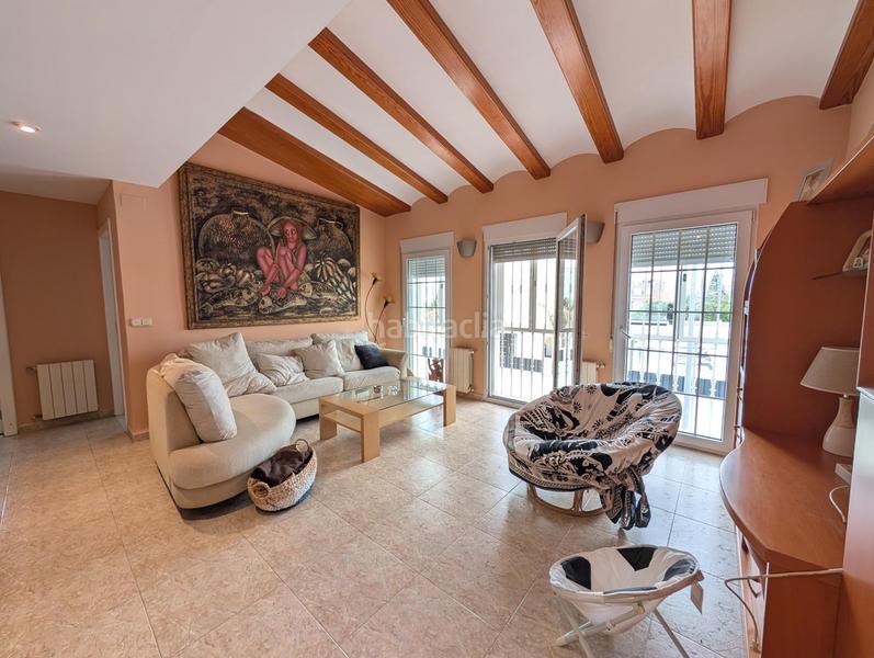 Foto c4e231d9-3438-45cb-8c2f-99366c015e69. Chalet with heating parking in Park Nord - Casona Gandia