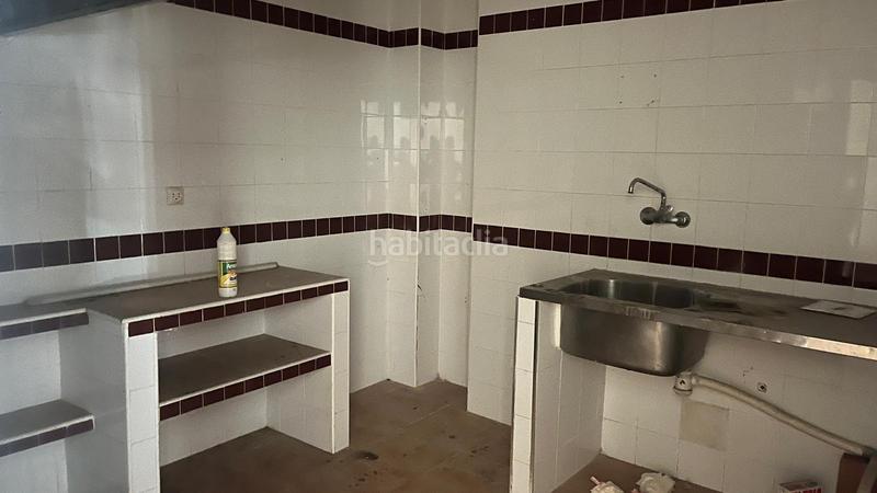 Foto 4bd899d5-d1d9-4c62-991d-0894f58ac7ed. Locale commerciale in Plaza Elíptica - República Argentina Gandia