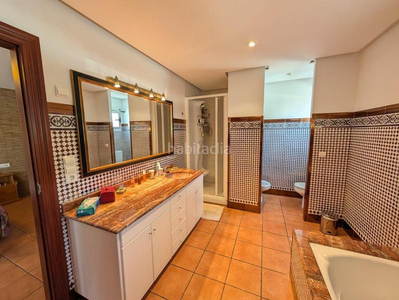 Foto 0b2b6c7b-dbd9-432e-9d00-cc4d7d62def2. Chalet villa de ensueño en les motes exclusividad, elegancia y luz en la Playa de Gandía en Gandia