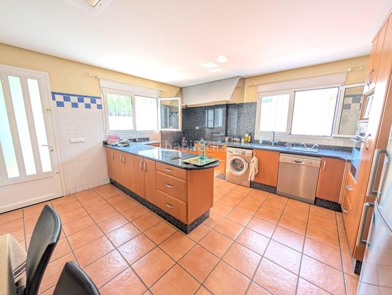 Foto 0d9607f7-19b1-40a2-b122-ce203bfee150. Chalet villa de ensueño en les motes exclusividad, elegancia y luz en la Playa de Gandía en Gandia