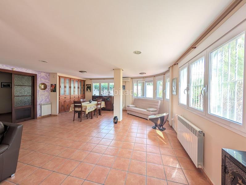 Foto 1e8292e4-c998-4793-9295-41a5d6e0cc1a. Chalet villa de ensueño en les motes exclusividad, elegancia y luz en la Playa de Gandía en Gandia