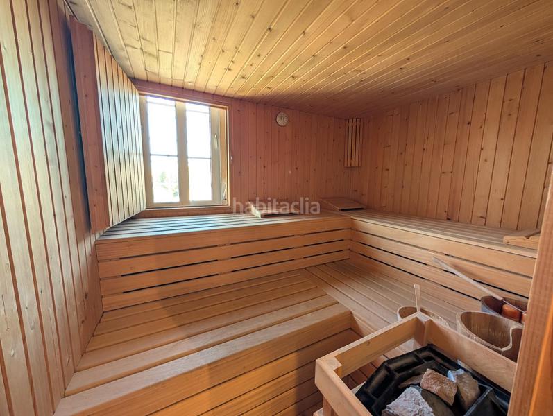 Foto 003393cb-806b-468d-bc85-3128d236816f. Chalet con riscaldamento parcheggio piscina in Park Nord - Casona Gandia