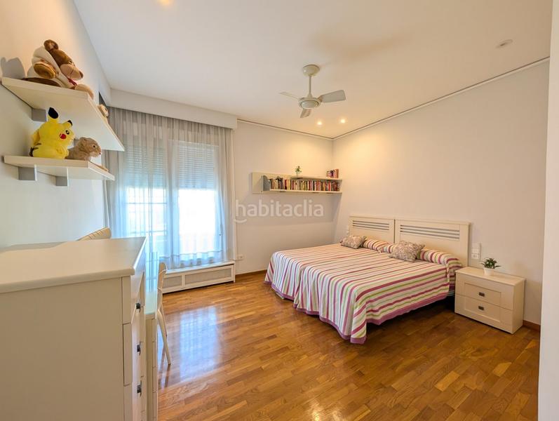 Foto 2e4d67a8-f2cb-43d5-8c93-3b255361a66c. Chalet con riscaldamento parcheggio piscina in Park Nord - Casona Gandia