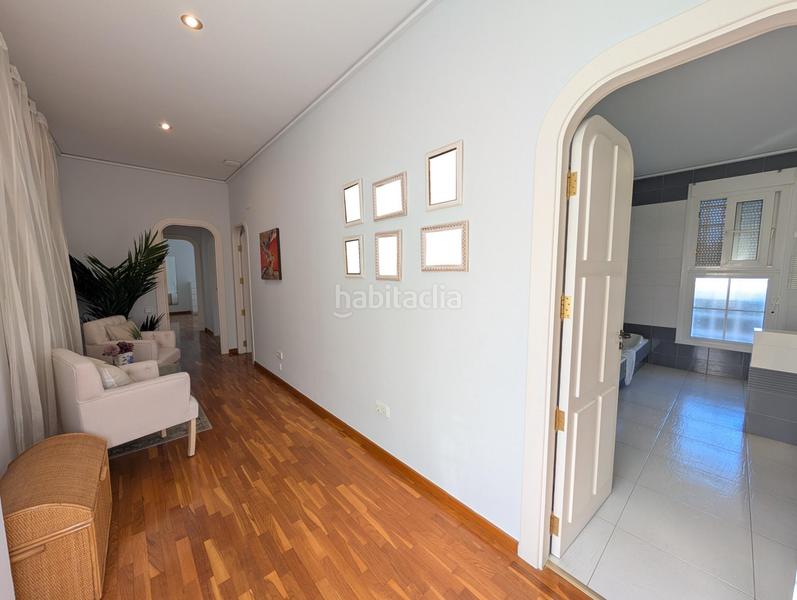 Foto 4b6d3ed7-7587-4670-9680-d26796201dc3. Chalet con riscaldamento parcheggio piscina in Park Nord - Casona Gandia