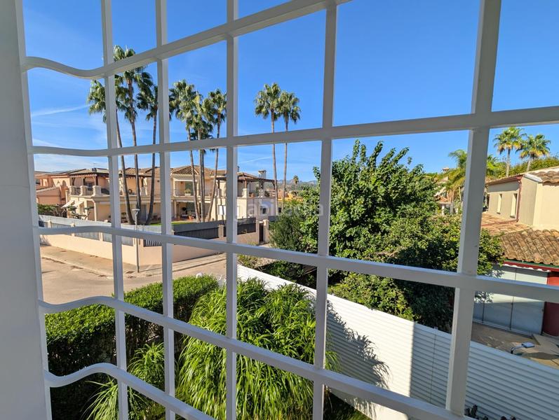 Foto 84615a48-8c67-421f-a7bb-aa60d32af88f. Chalet con riscaldamento parcheggio piscina in Park Nord - Casona Gandia