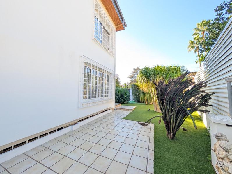 Foto b801ac11-e41a-43e1-ac6c-51ffd0cf0957. Chalet con riscaldamento parcheggio piscina in Park Nord - Casona Gandia