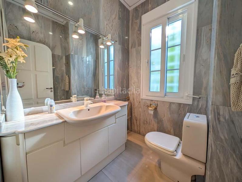 Foto c56f2ead-c4a1-4e16-85a6-bfccfec23c95. Chalet con riscaldamento parcheggio piscina in Park Nord - Casona Gandia