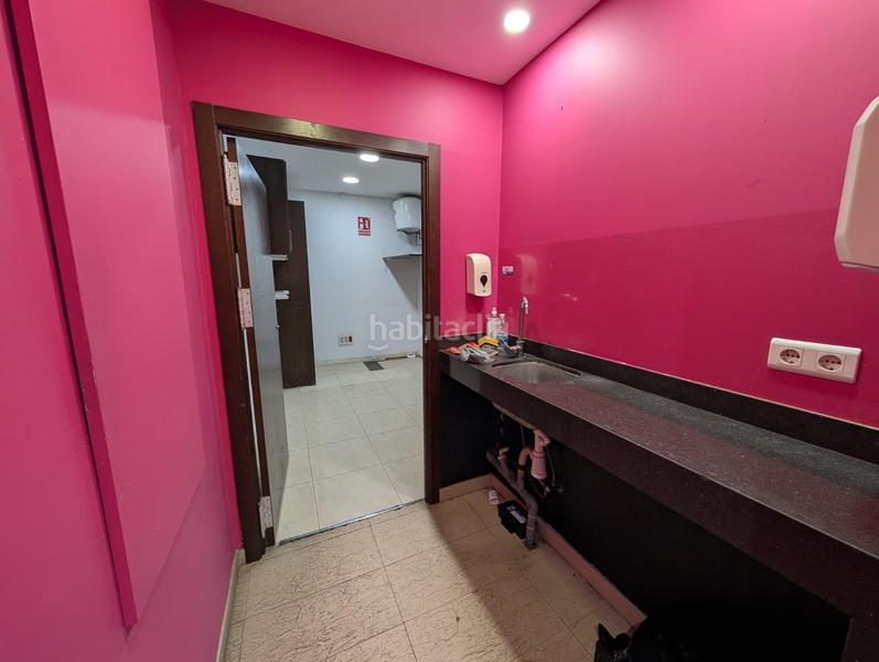 Foto 66264c49-11b8-466e-8b49-91dc681e931c. Location local commercial dans Centro Histórico Gandia