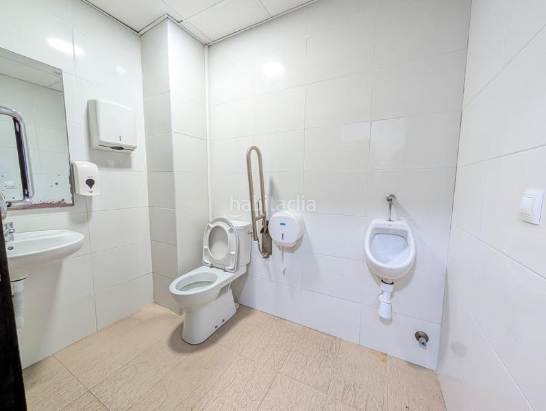 Foto 3bff7cf4-30e6-47fc-9b5c-ffa7279d9966. Rent business premise in Centro Histórico Gandia