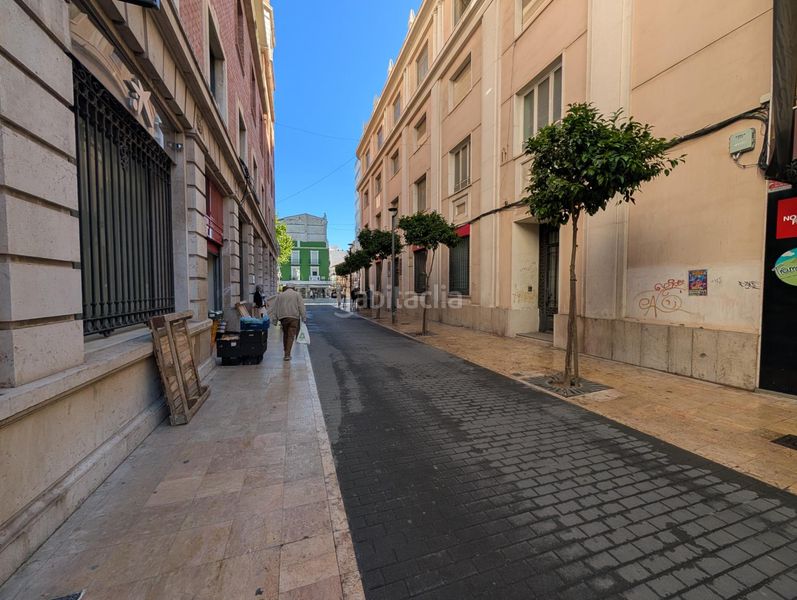 Foto fe213f2f-374e-4918-af61-60102c9214ef. Lloguer edifici a Centro Histórico Gandia