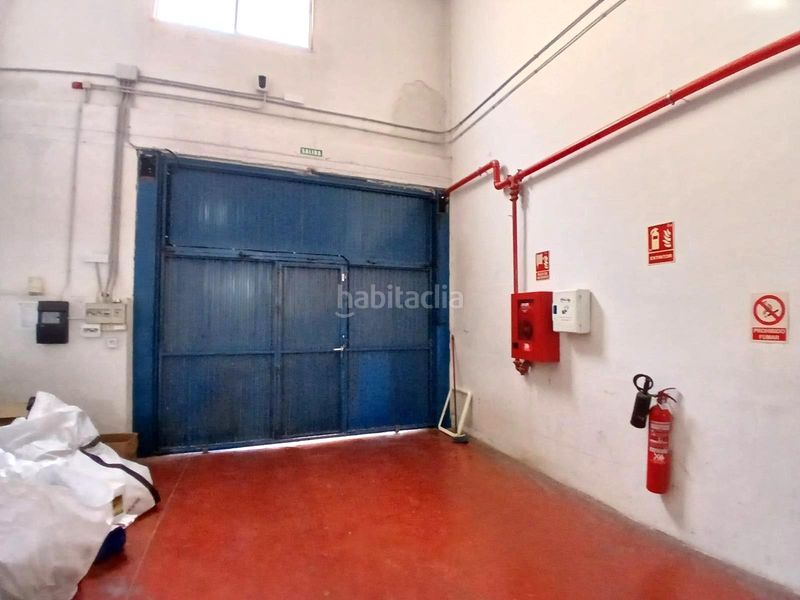 Foto 0aa68ce8-87dd-4fbe-9a95-1e98cc05fb3e. Nau industrial a San Crispín Elche / Elx