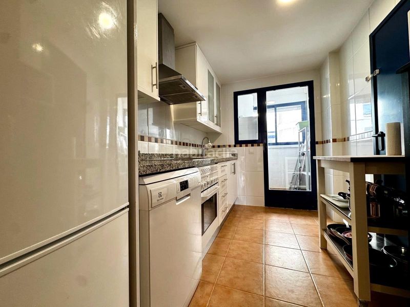 Foto 21738473-bbdc-4a3d-adbf-56dcca5ee883. Apartament amb piscina a Playa de Gandía Gandia