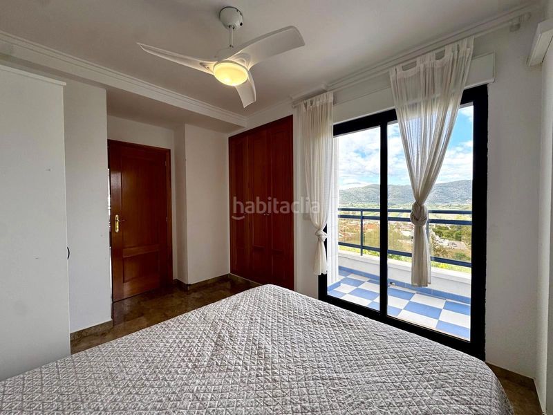 Foto 9f30a61b-3885-4e50-81af-2b5f7808271e. Apartament amb piscina a Playa de Gandía Gandia