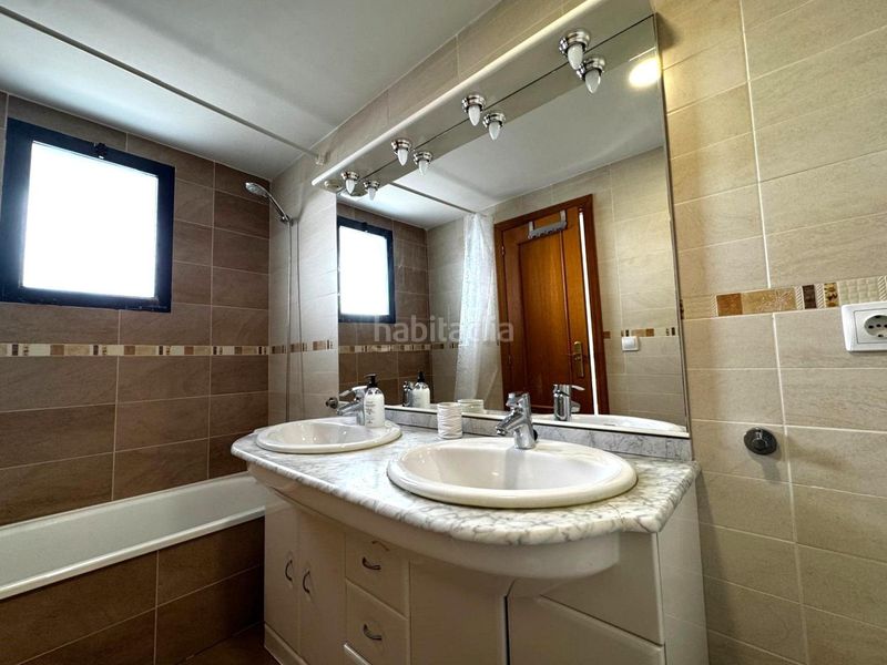 Foto accb1263-35c6-4796-bf76-d389a471758f. Apartament amb piscina a Playa de Gandía Gandia