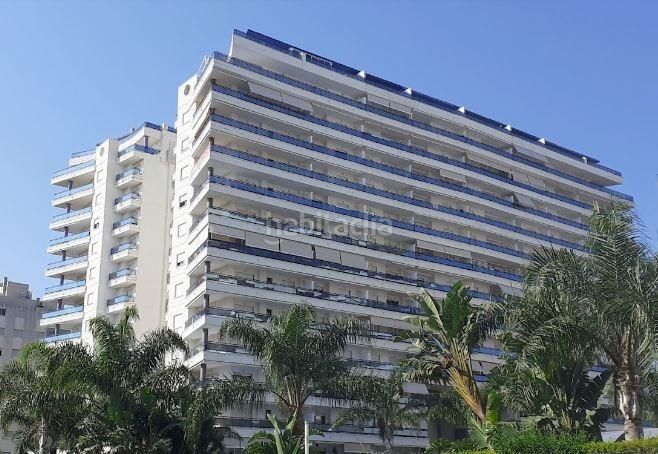 Foto eb58f8cc-72fe-4a2a-92e4-0bc2aa8c0714. Apartament amb piscina a Playa de Gandía Gandia