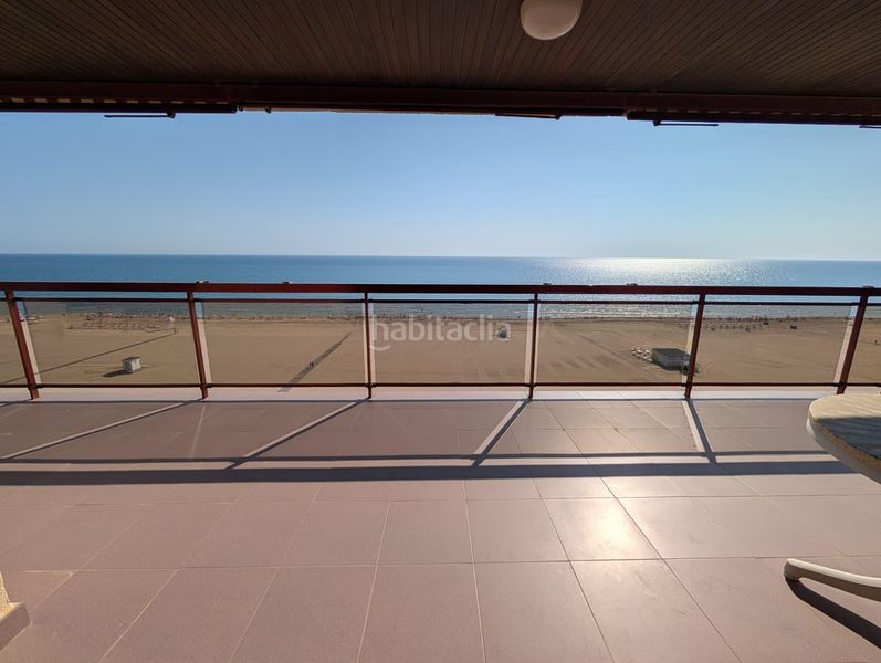 Foto 06ce3eed-fbaa-4f75-9ef8-bb798ebfccb0. Apartament amb aparcament piscina a Playa de Gandía Gandia