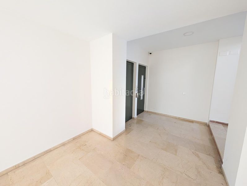 Foto 1e858343-be77-4543-9475-f8985f06b3a2. Apartament amb aparcament piscina a Playa de Gandía Gandia