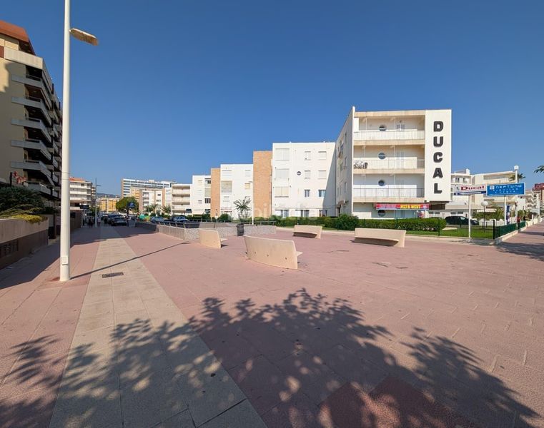 Foto 3438a854-078c-4abb-8ff0-e87b7d39d0c9. Apartament amb aparcament piscina a Playa de Gandía Gandia