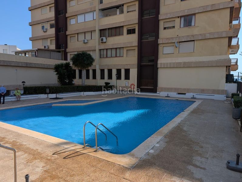 Foto 3575e9f6-3ef1-4708-80fa-9fc177ac6ae2. Apartament amb aparcament piscina a Playa de Gandía Gandia
