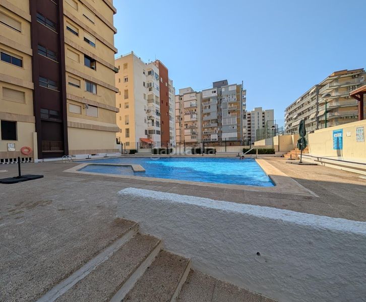 Foto 7c491963-8da8-4f8b-b918-9373eec128ec. Apartament amb aparcament piscina a Playa de Gandía Gandia