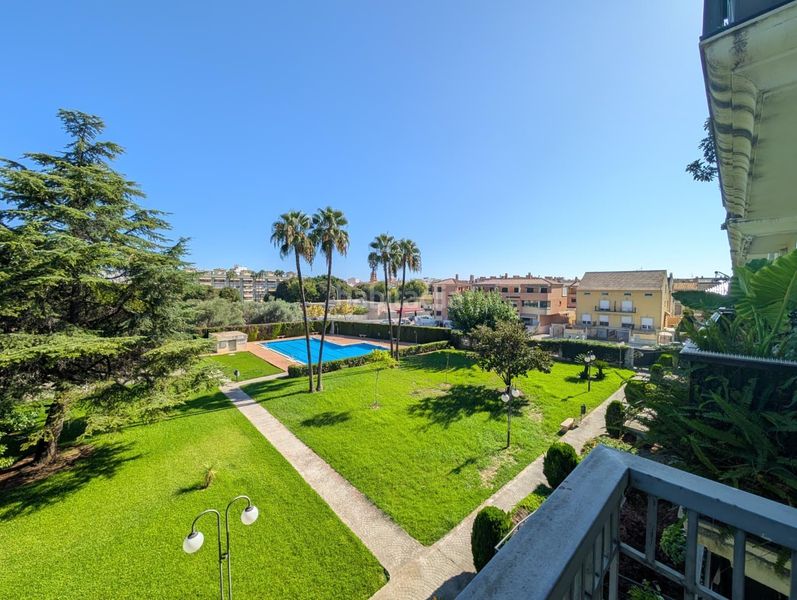Foto eb9df946-0fa7-4a1f-a923-63be15527cb7. Pis amb piscina a Benipeixcar - El Raval Gandia