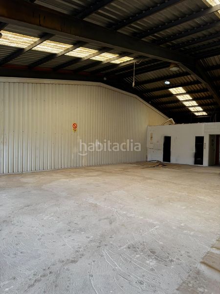 Foto d43a158e-6702-42bd-91b4-eb67bb280f49. Lloguer nau industrial a Urbanizaciones Gandia