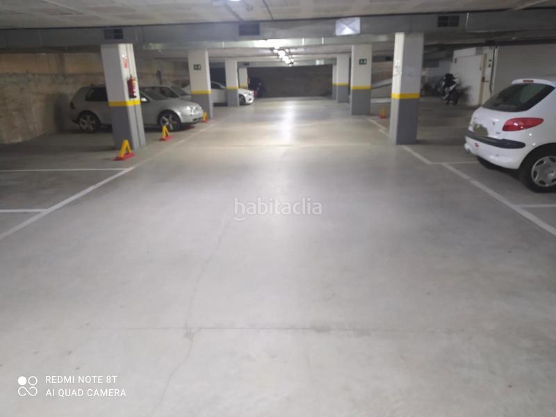 Foto 3090e04e-fbc2-4e1a-a502-a8da96f6ae47. Aparcament cotxe a Palau-solità i Plegamans