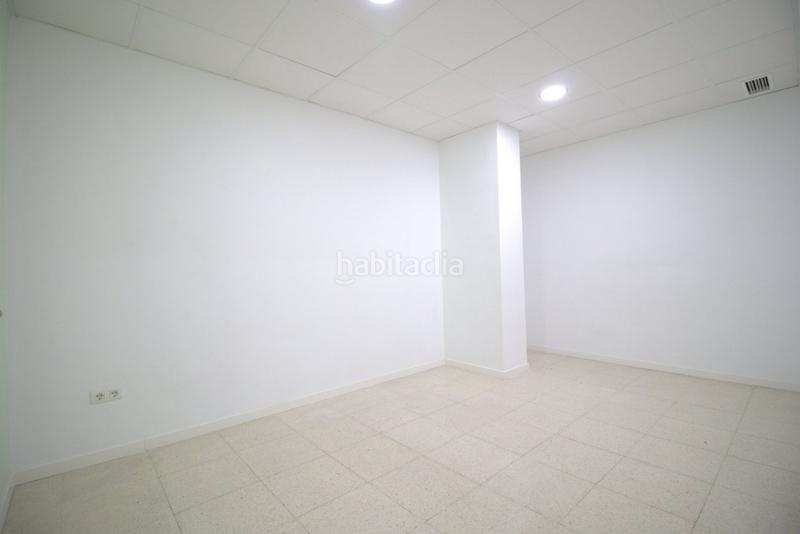 Foto fd9b42be-77a4-4893-840d-f018228d88b8. Affitto locale commerciale in Carrús Oeste Elche / Elx