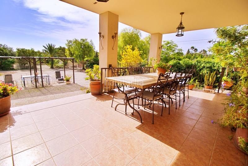 Foto 09694f58-c67e-4e07-a315-29283947da0e. Chalet avec parking piscine dans Valverde Elche / Elx