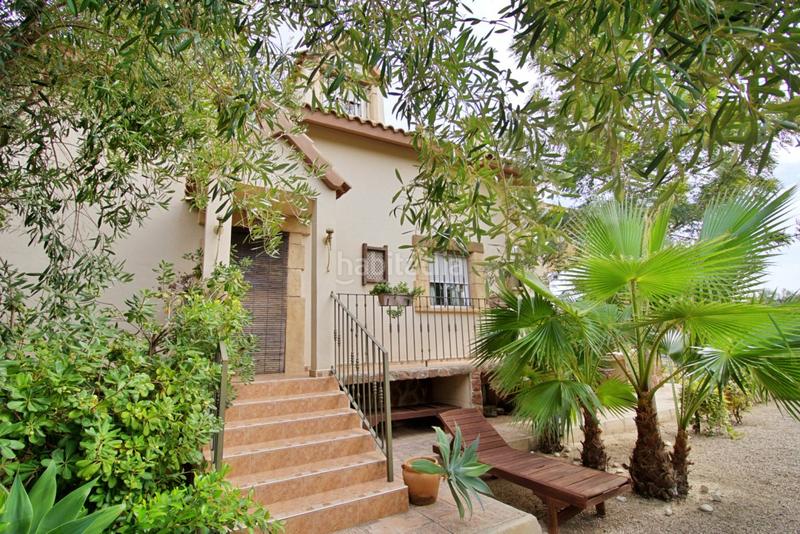 Foto 6b408197-067e-4b8d-acb2-080ecc6d11c3. Chalet avec parking piscine dans Valverde Elche / Elx