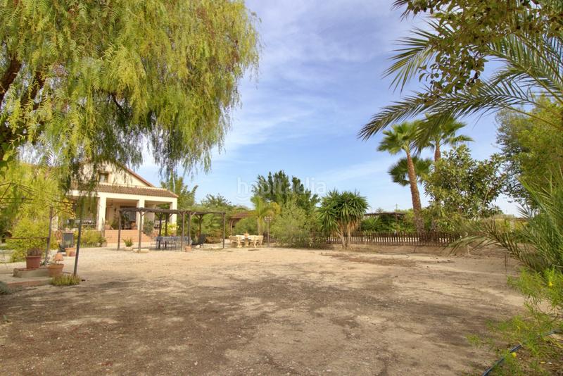 Foto 76ea59f8-afef-4df6-8a1c-50404bb212ed. Chalet avec parking piscine dans Valverde Elche / Elx