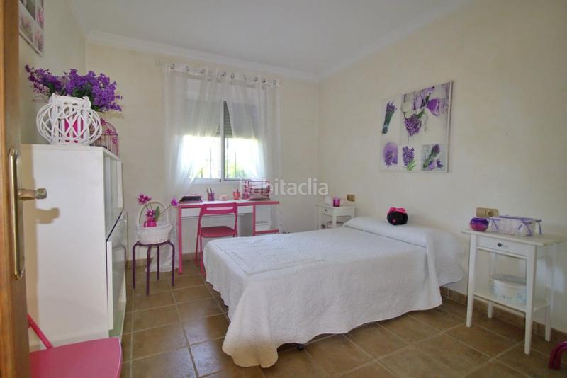 Foto 7ab18f9e-6b5a-4e0c-8921-8ef460c14ed7. Chalet avec parking piscine dans Valverde Elche / Elx