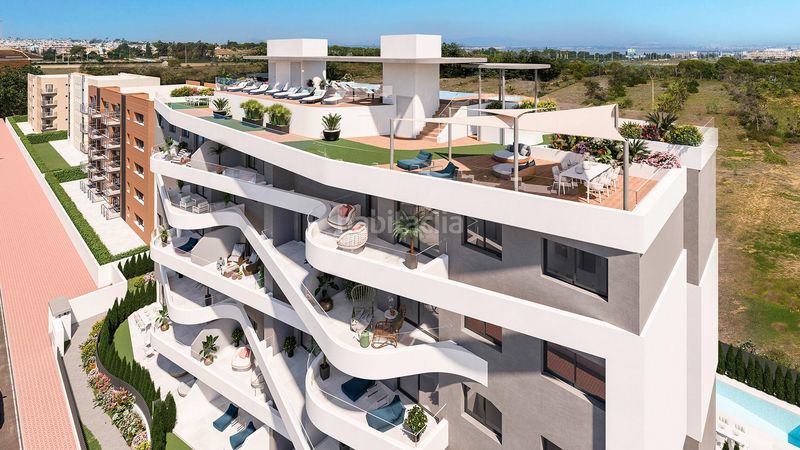Foto 9dafd578-7e5c-4310-be9b-4878f7049f66. Apartament amb aparcament piscina a Punta Prima Torrevieja