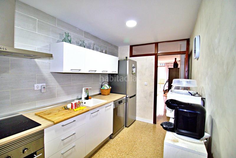 Foto cdb113f0-3133-4297-97f9-46c87319a82c. Piso se vende bonito piso en zona pisos azules en Elche / Elx