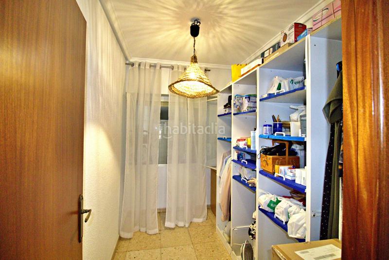 Foto cf6c0ec9-2f07-49c2-a6f0-fa2bc4961c80. Piso se vende bonito piso en zona pisos azules en Elche / Elx