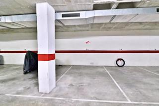 Parking coche en San Crispín. Oportunidad única! plaza de garaje en la  zona de carrus , 1 de