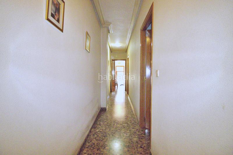 Foto 4025751a-e1c4-48b6-bb8e-b6ca4808e09e. Piano terra in El Raval - Portes Encarnades Elche / Elx