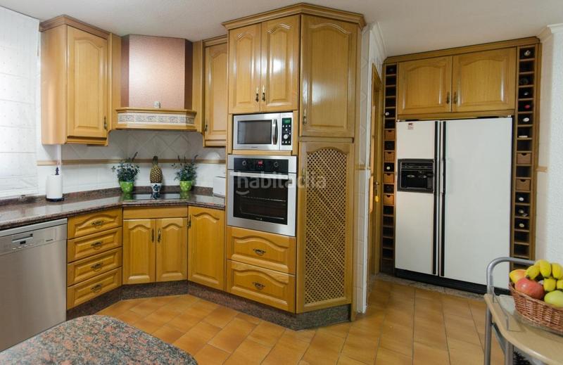 Foto 85e81b10-c13f-4b09-a977-01a947f9780c. Chalet mit heizung parking pool in Perleta - Maitino Elche / Elx