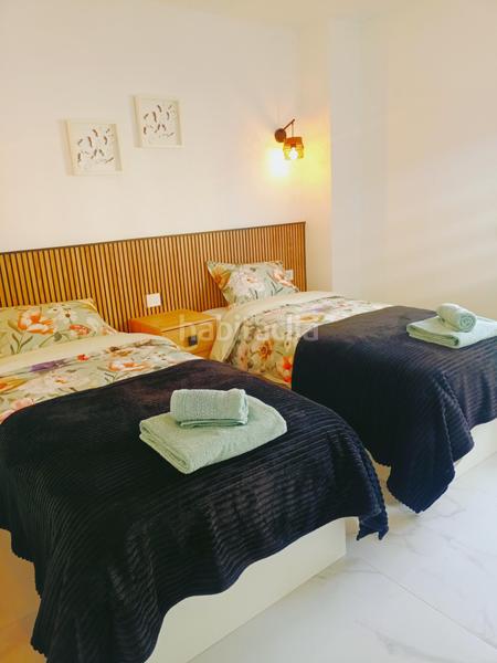 Foto b7ffe994-78b8-441a-9780-e7efe4fcad5c. Lloguer apartament amb aparcament piscina a Punta Prima Torrevieja