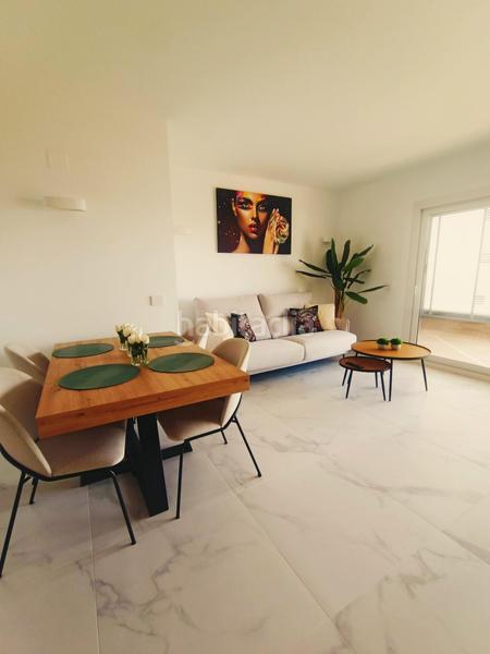 Foto d75e188d-7d87-43c5-9b6a-f7fce2c7dfc7. Miete appartement mit parking pool in Punta Prima Torrevieja