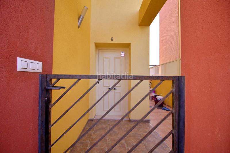 Foto 456d621d-53b6-456a-8884-b1f9dee61ef6. Casa a schiera con parcheggio piscina in Los Secanos Guardamar del Segura