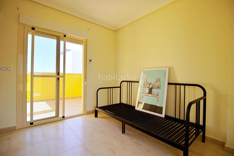 Foto 61a78903-7bc6-441b-b92b-af52fa291008. Casa a schiera con parcheggio piscina in Los Secanos Guardamar del Segura