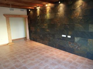 Pis en La Coca-La Nia-Vistahermosa. Piso con  garaje en la navistahermanosa