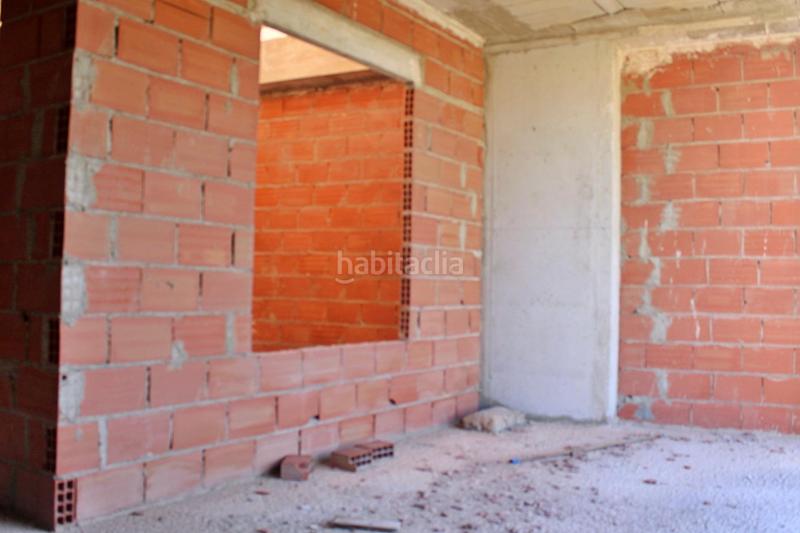 Foto 4a6d026b-e7c3-42cb-add7-1e06eb70f527. Edifici a Albatera
