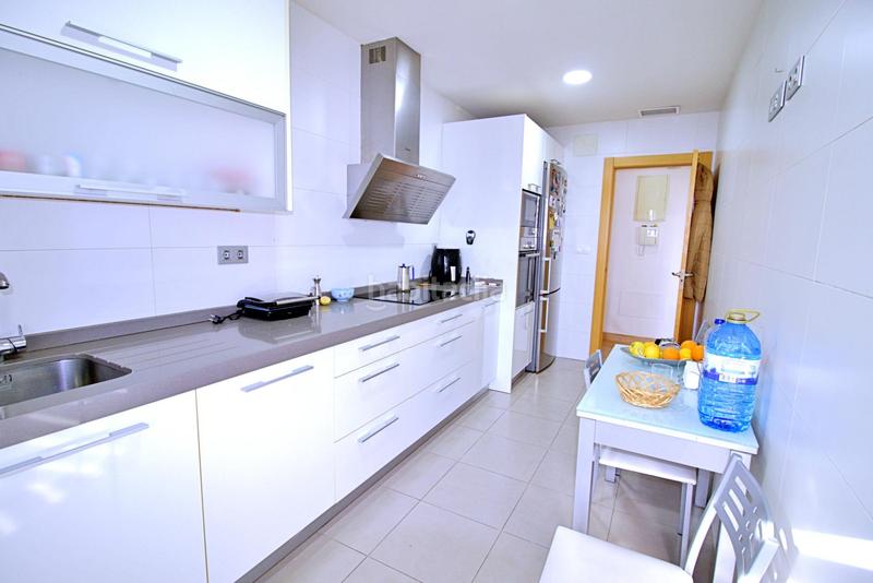 Foto bc95e084-292d-4375-9306-72b2d4c0f3d5. Appartamento con parcheggio piscina in Sector V Elche / Elx