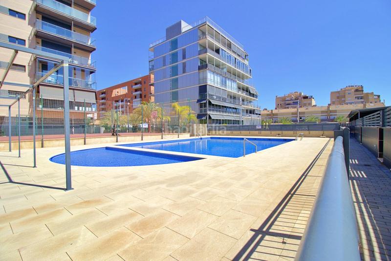 Foto 5b4d35ec-97e0-459e-8bb0-6435c7c77b55. Etagenwohnung mit heizung parking pool in Nou Altabix Elche / Elx