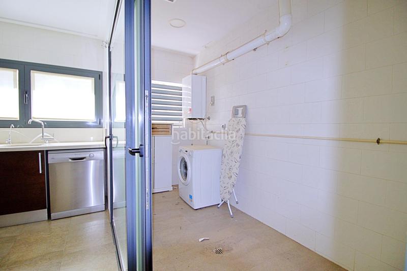 Foto 89e616ef-a476-45a4-8acc-5e17a7c416d2. Etagenwohnung mit heizung parking pool in Nou Altabix Elche / Elx