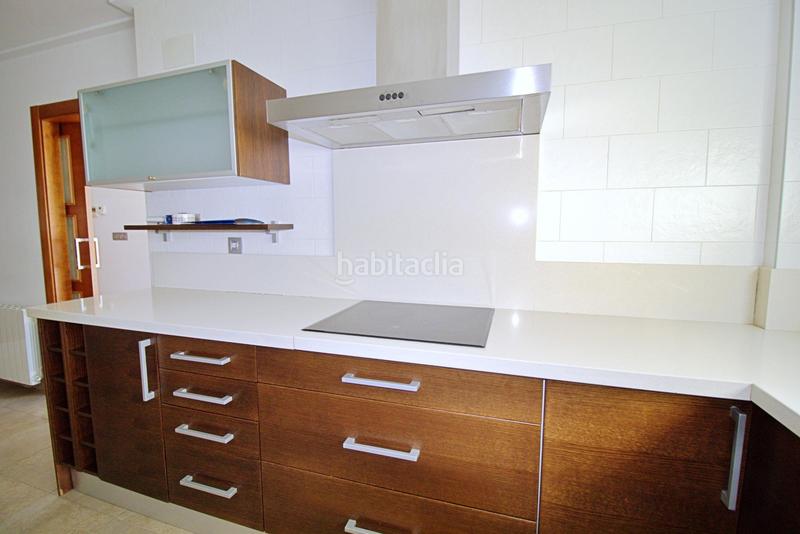 Foto d5b3ab2b-4cdd-4c05-970a-ba72ee058a6f. Etagenwohnung mit heizung parking pool in Nou Altabix Elche / Elx